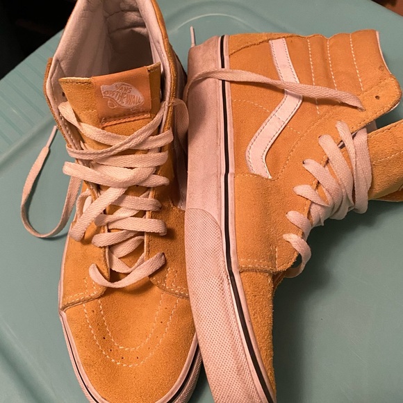 Shoes - Picture 3 of 3